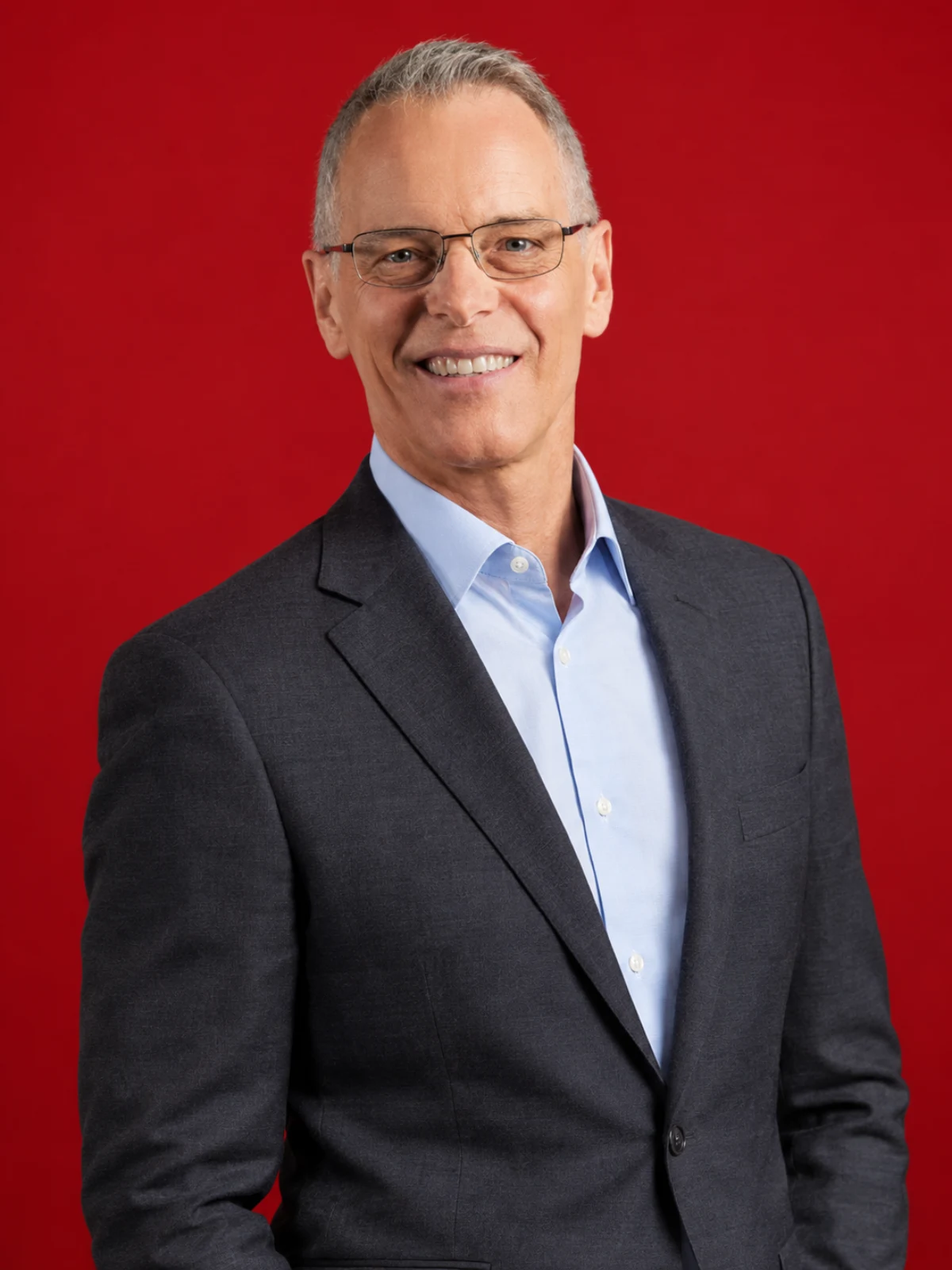 Who is Simon Dallow? Age, height, wife, family, net worth, career